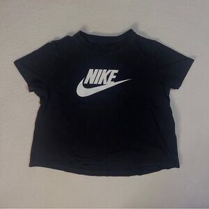 Nike Futura Sportswear Cropped Logo Tee
